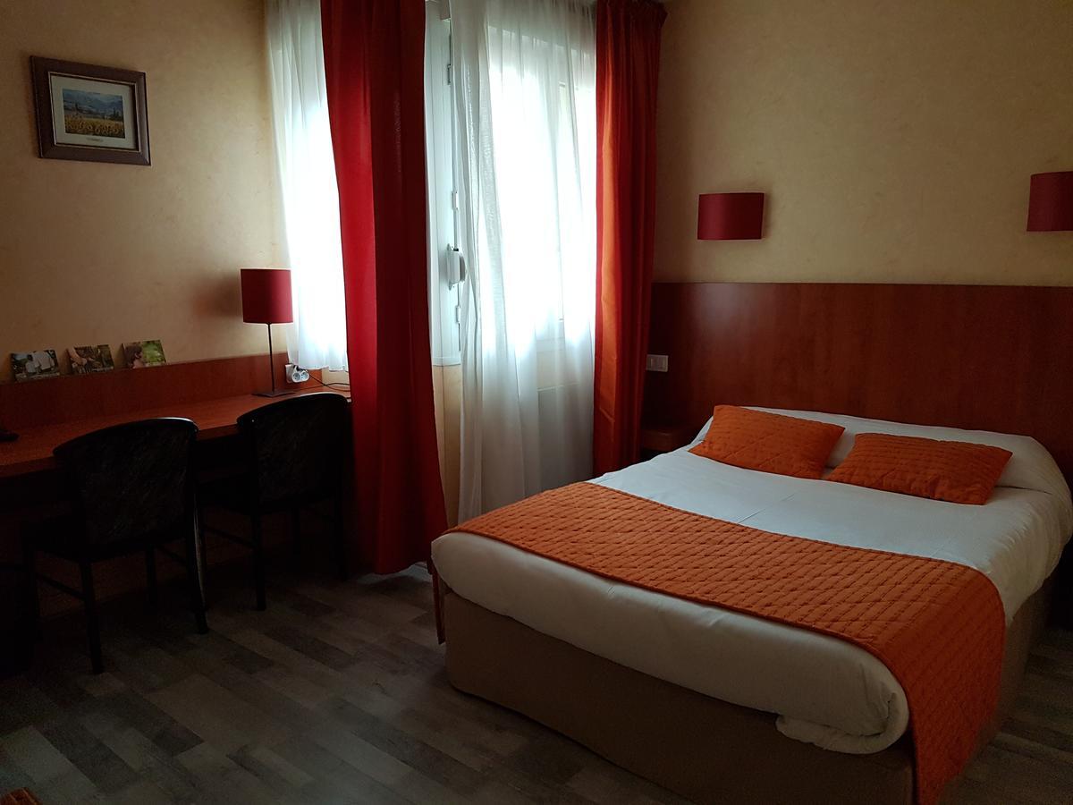 Logis Hotel Le Florina Sainte-Florine Ngoại thất bức ảnh